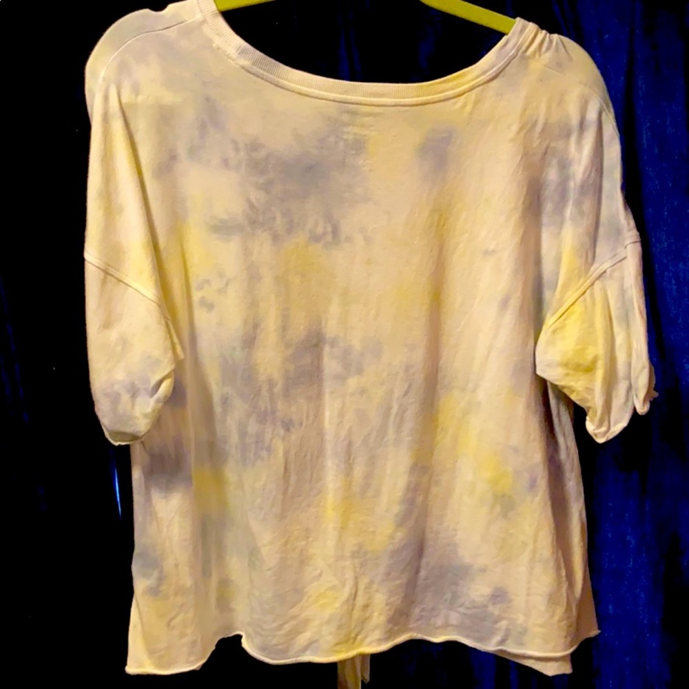 Calvin Klein Performance Shirt - Picture 2 of 3